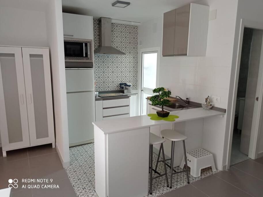 Beach, Pedregalejo Apt.4/6 2 Hab. * Malaga